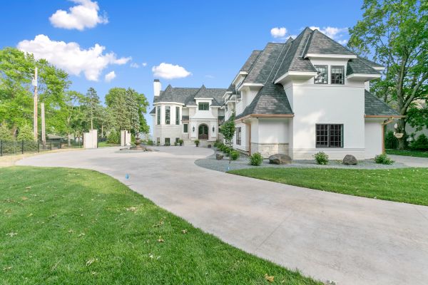Cost of Concrete Driveway Installation in Mcallen